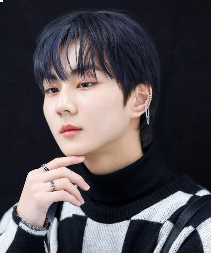 YANG JUNGWON